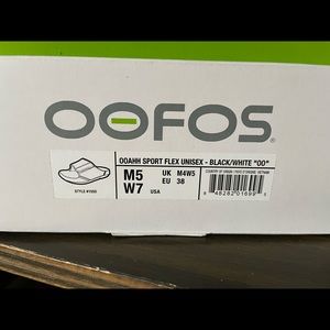 Oofos Slides
